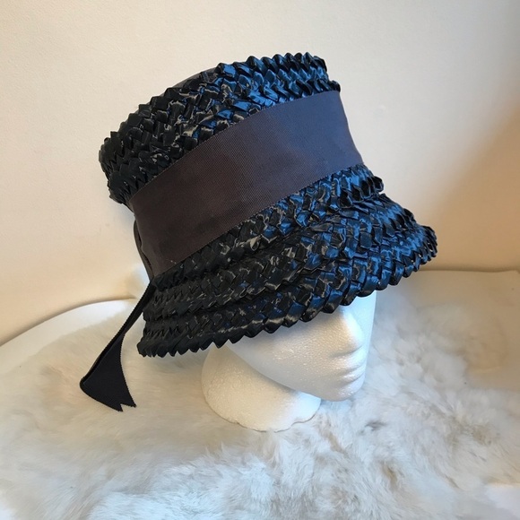 Vintage Black Raffia Woven Bucket Victorian Hat - Picture 2 of 8